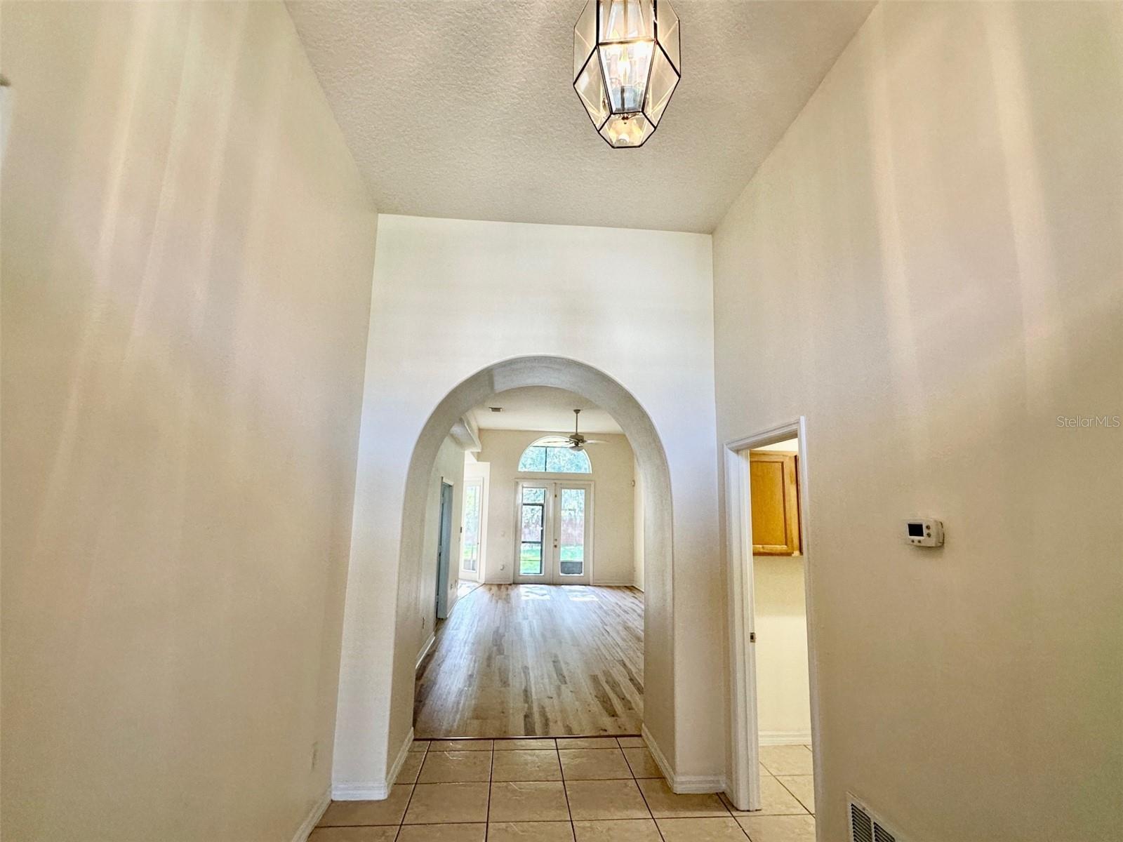 Image 4 of 12 For 9723 Pecky Cypress Way