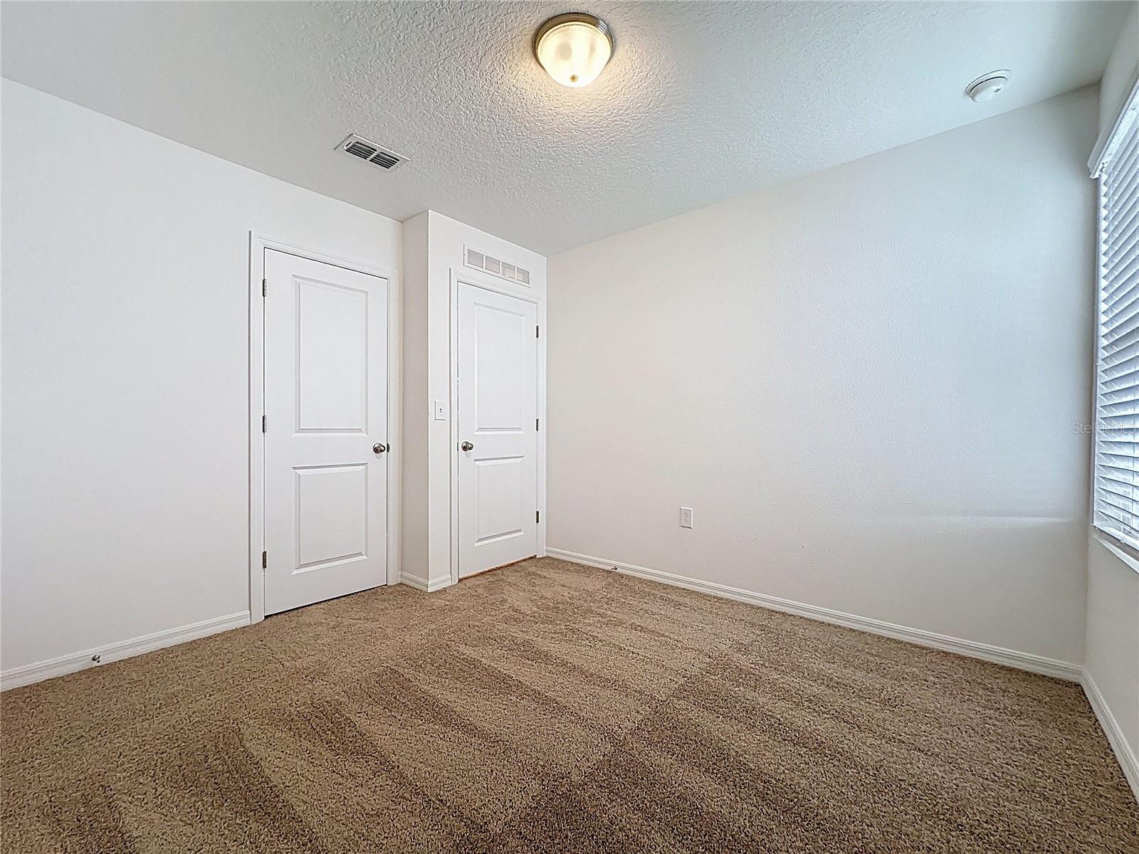 Image 25 of 34 For 927 Grandin Street