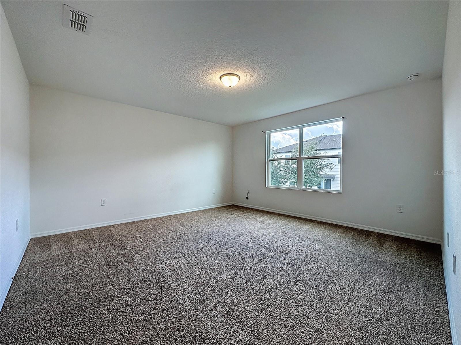 Image 29 of 34 For 927 Grandin Street