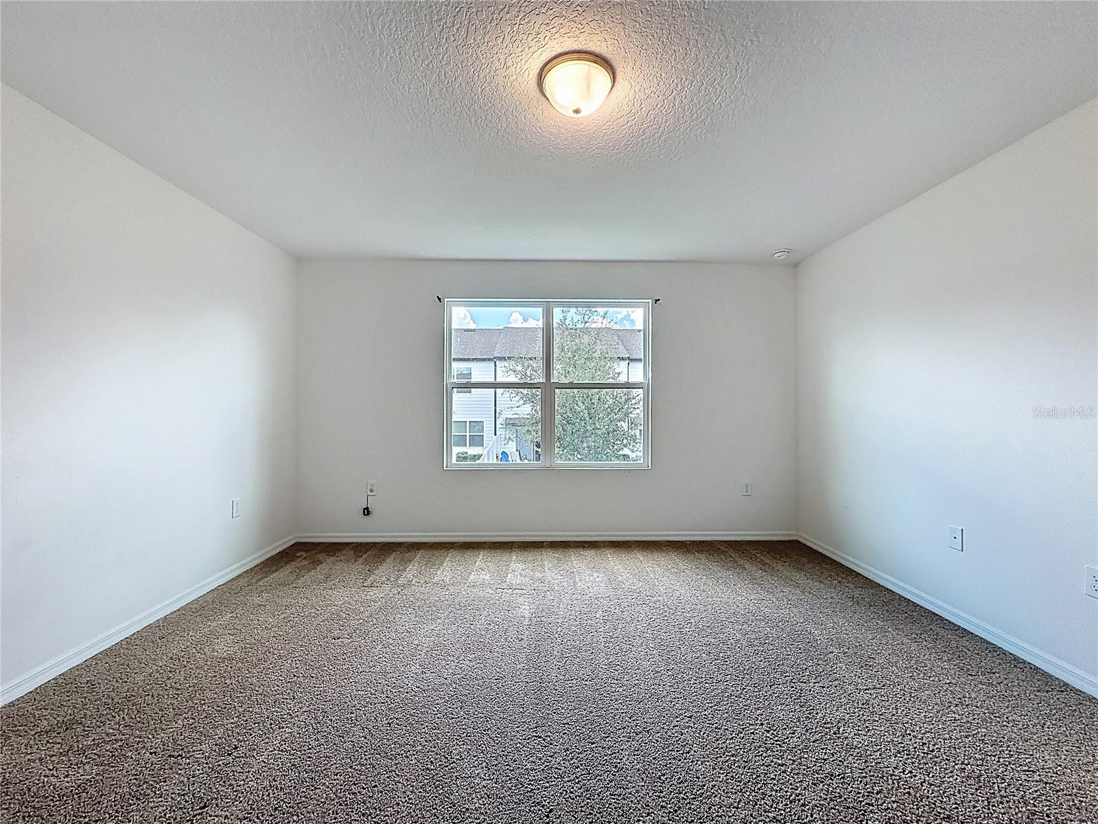 Image 34 of 34 For 927 Grandin Street