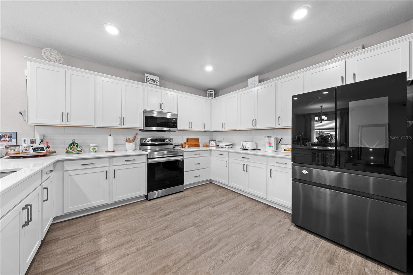 Image 10 of 72 For 47 Polermo Avenue