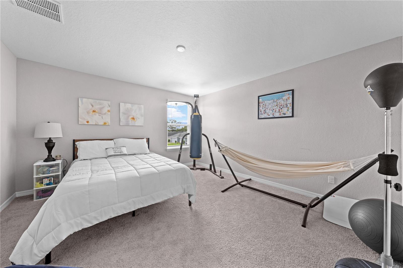 Image 34 of 72 For 47 Polermo Avenue