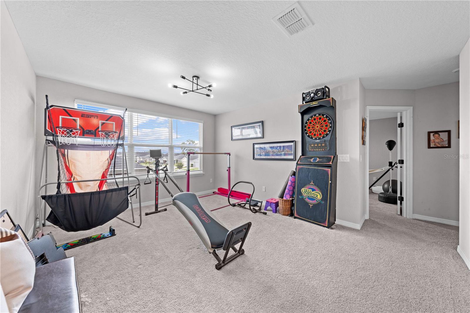 Image 37 of 72 For 47 Polermo Avenue