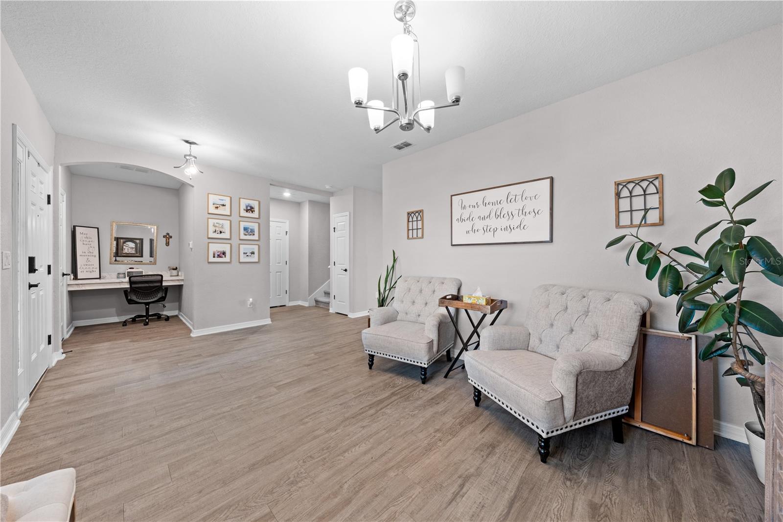 Image 4 of 72 For 47 Polermo Avenue