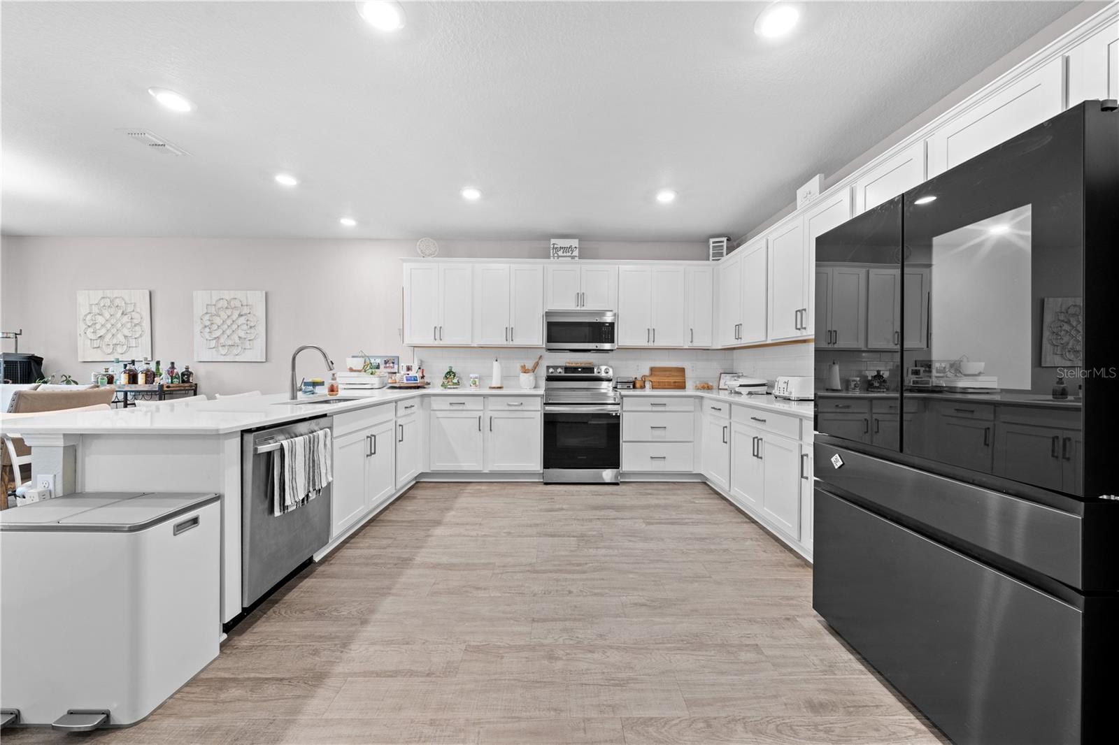 Image 9 of 72 For 47 Polermo Avenue
