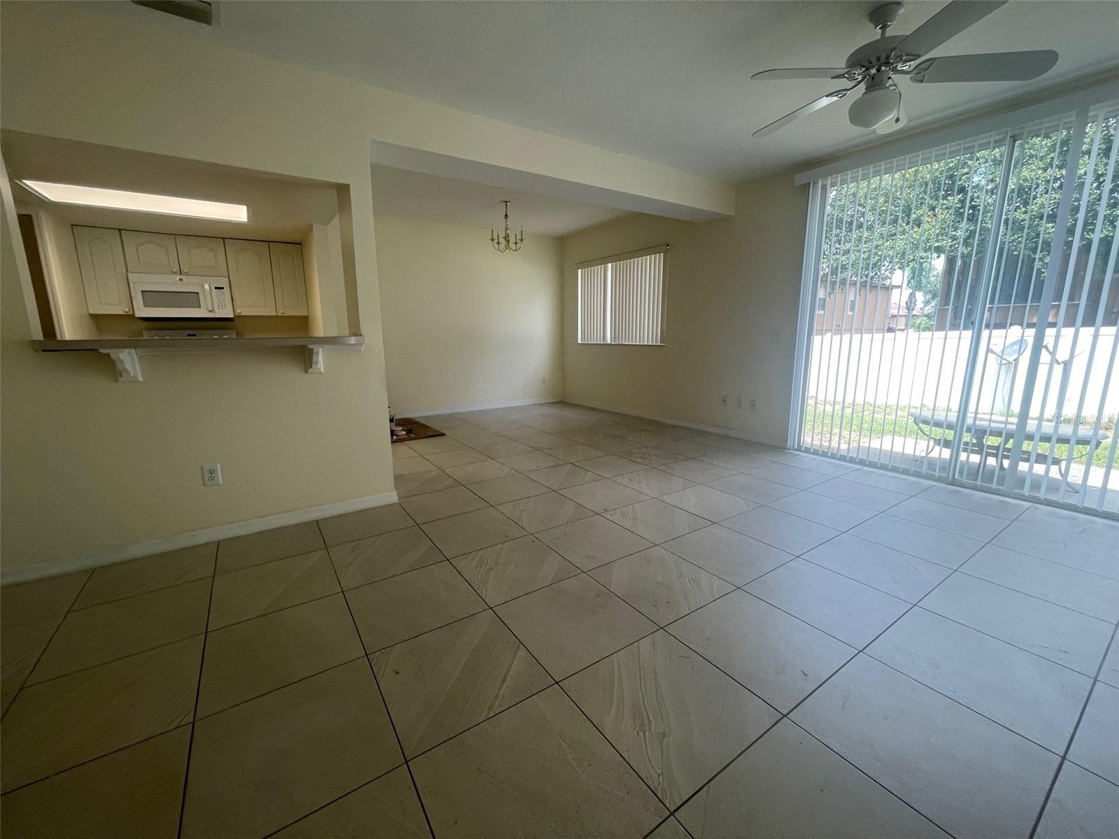 Image 4 of 14 For 659 Caribbean Drive