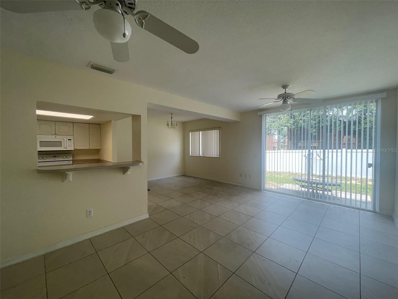 Image 5 of 14 For 659 Caribbean Drive