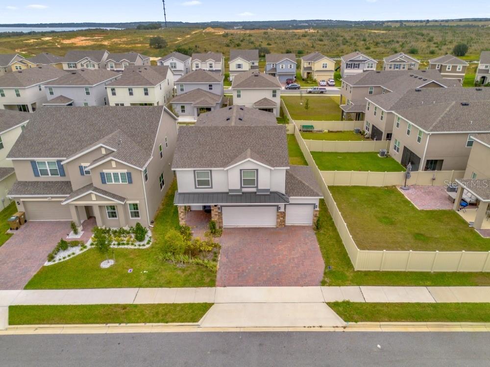 Image 2 of 11 For 14442 Noto Avenue