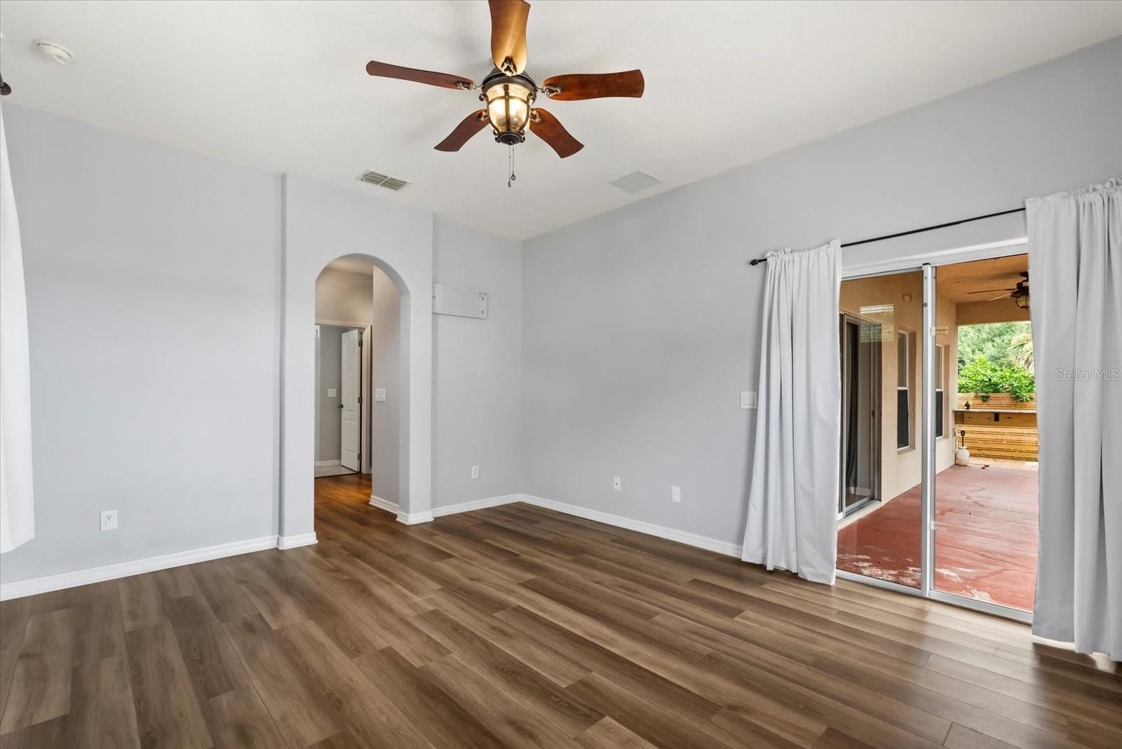 Image 18 of 48 For 1408 Kellogg Drive