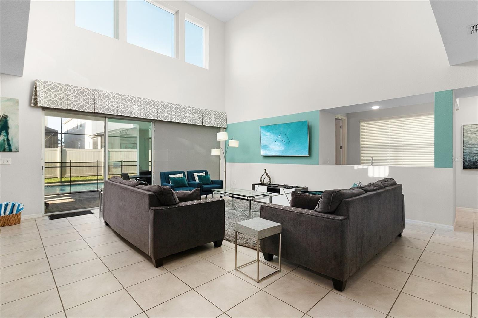 Image 12 of 99 For 9032 Flamingo Key Way