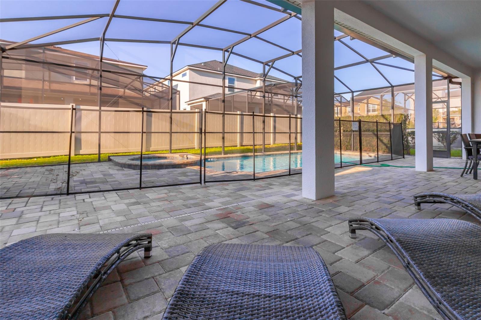 Image 51 of 99 For 9032 Flamingo Key Way