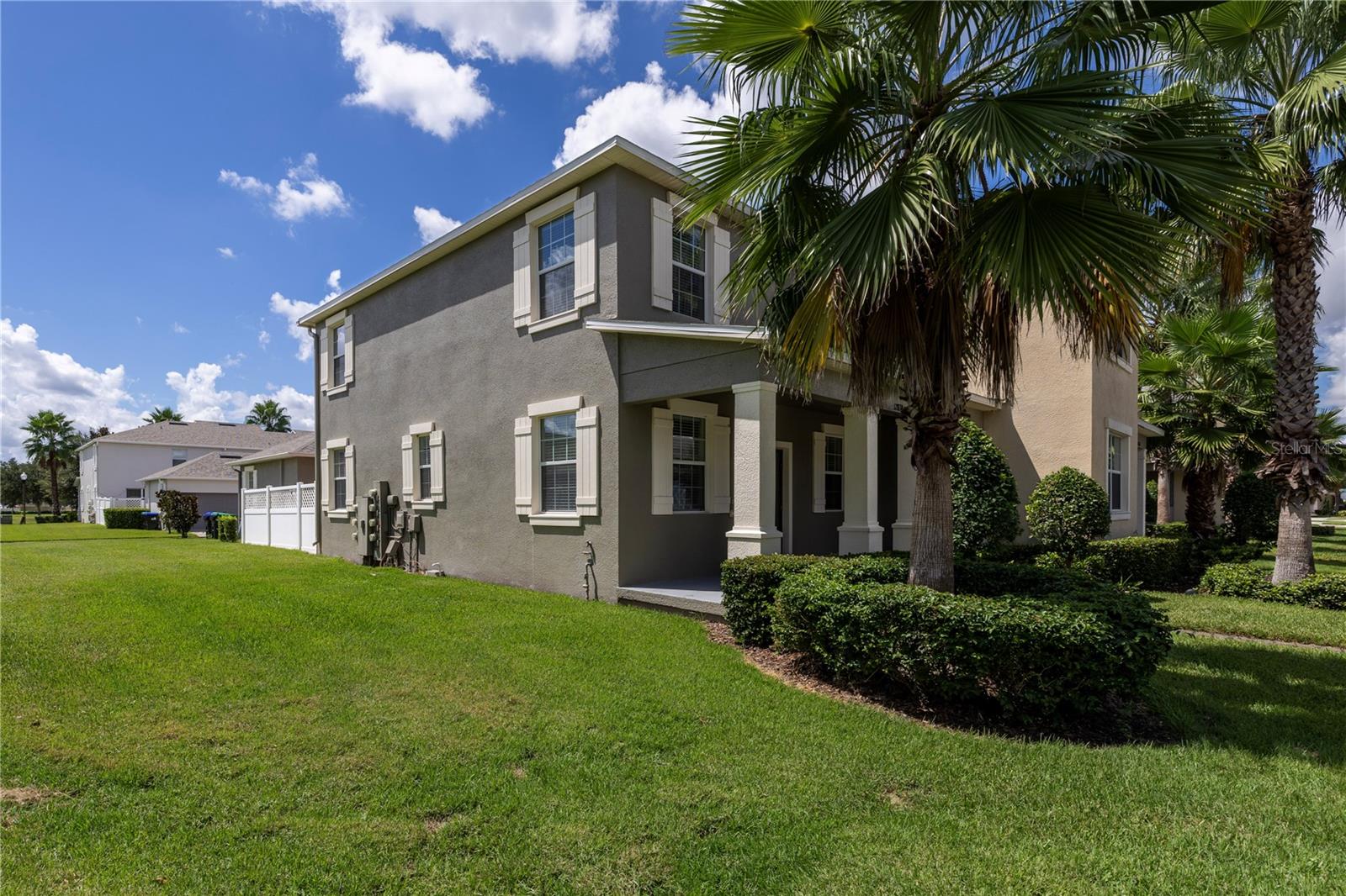 Image 3 of 31 For 12838 Strode Lane