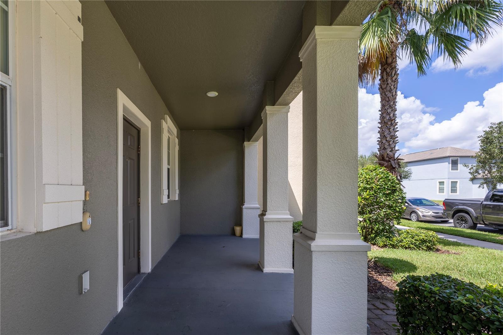 Image 4 of 31 For 12838 Strode Lane
