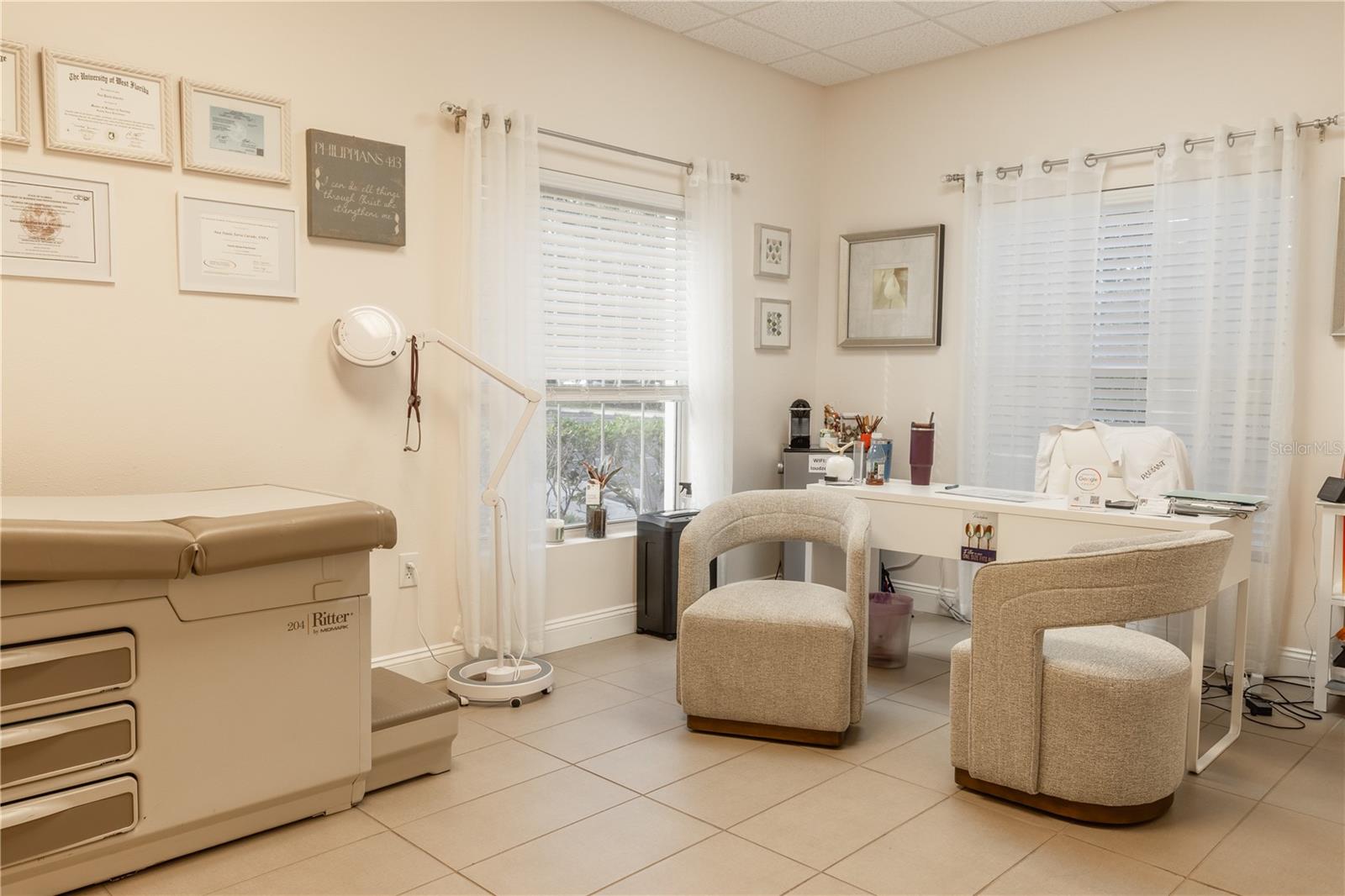 Image 10 of 12 For 3195 Citrus Tower Boulevard