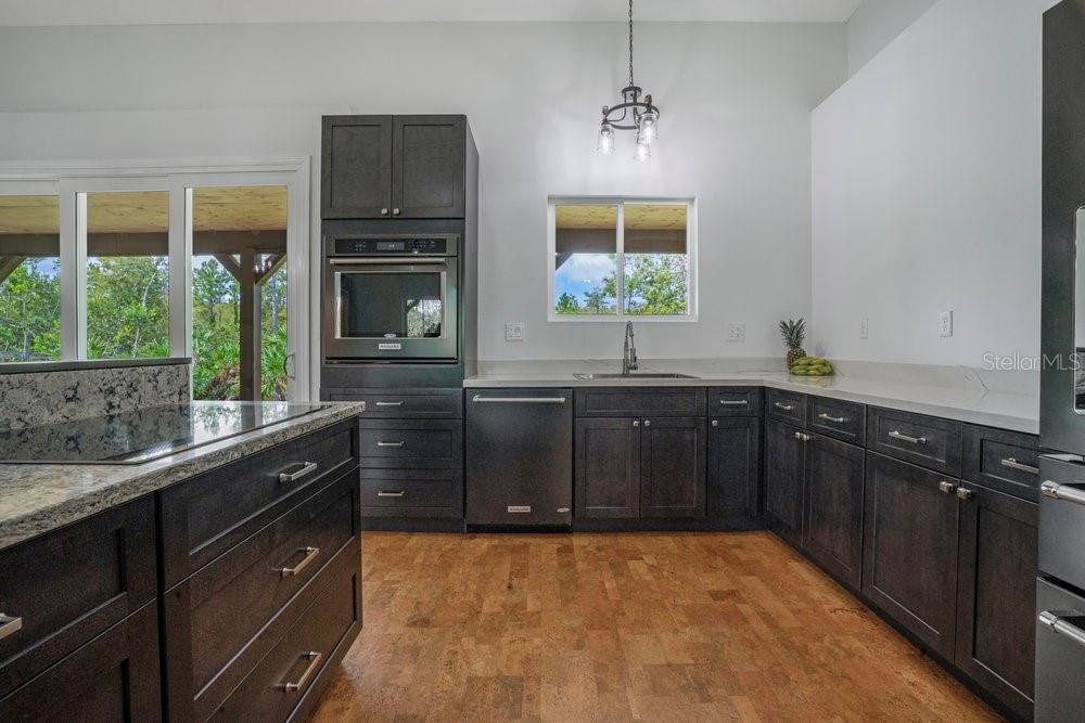 Listing photo id 10 for 4730 Cypress Creek Ranch Road