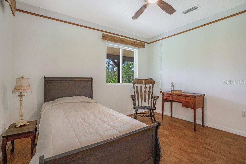 Listing photo id 13 for 4730 Cypress Creek Ranch Road