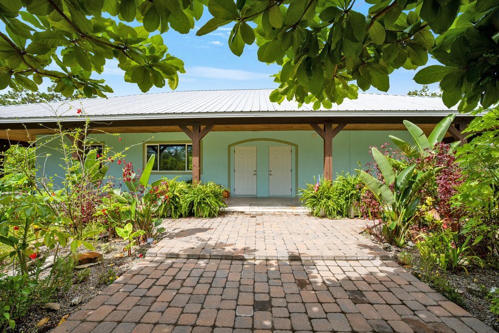 Listing photo id 1 for 4730 Cypress Creek Ranch Road