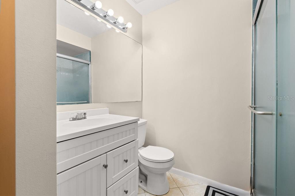 Image 17 of 43 For 3998 Atrium Drive U-1