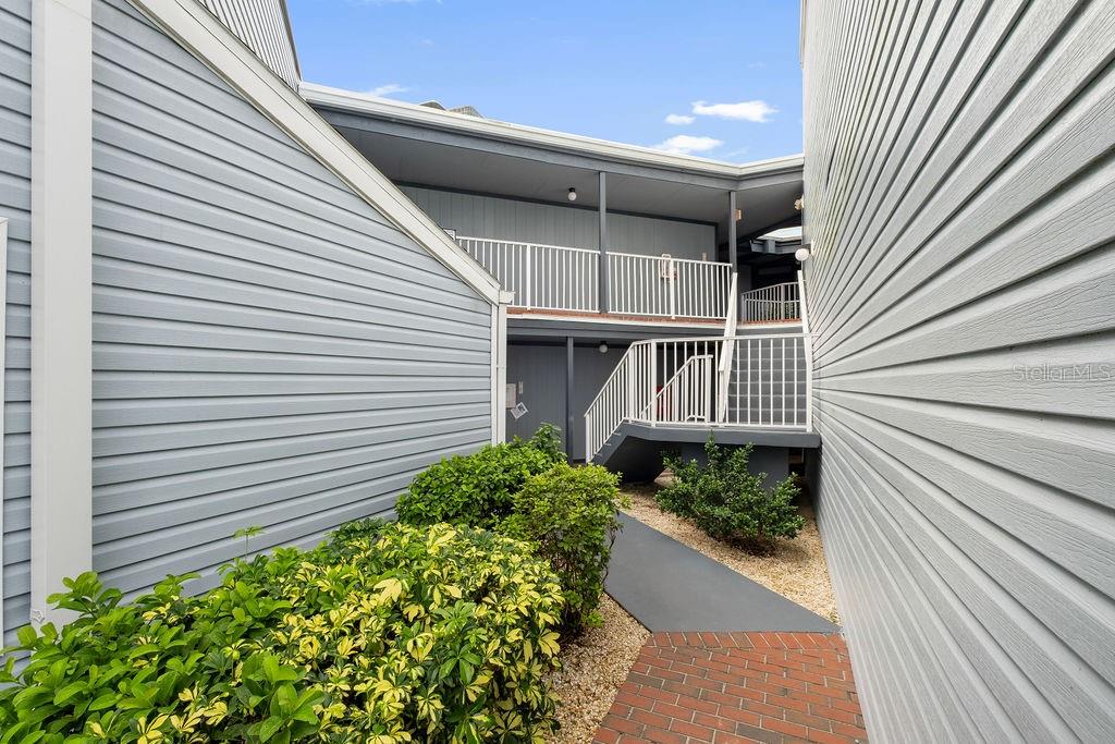 Image 32 of 43 For 3998 Atrium Drive U-1