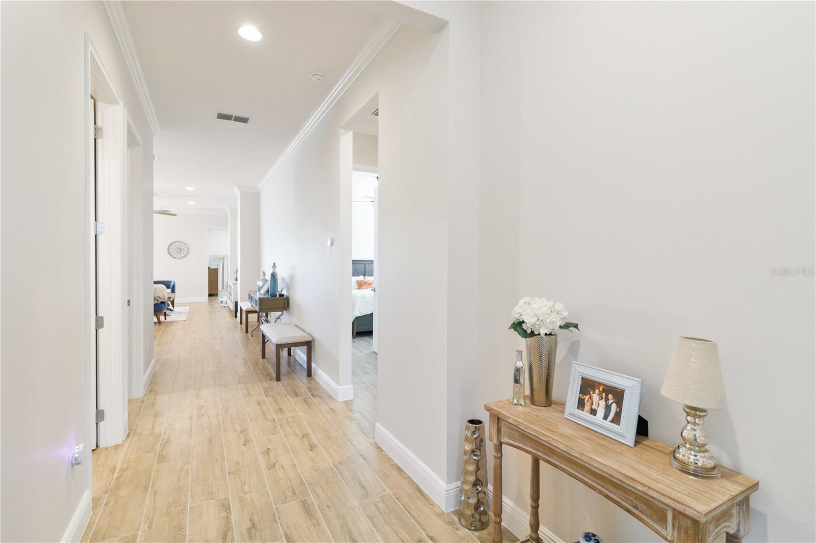 Image 13 of 71 For 5037 Fallglo Way