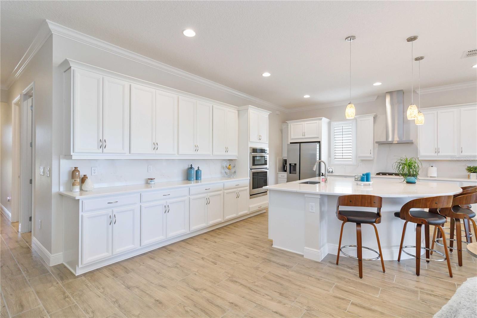 Image 16 of 71 For 5037 Fallglo Way