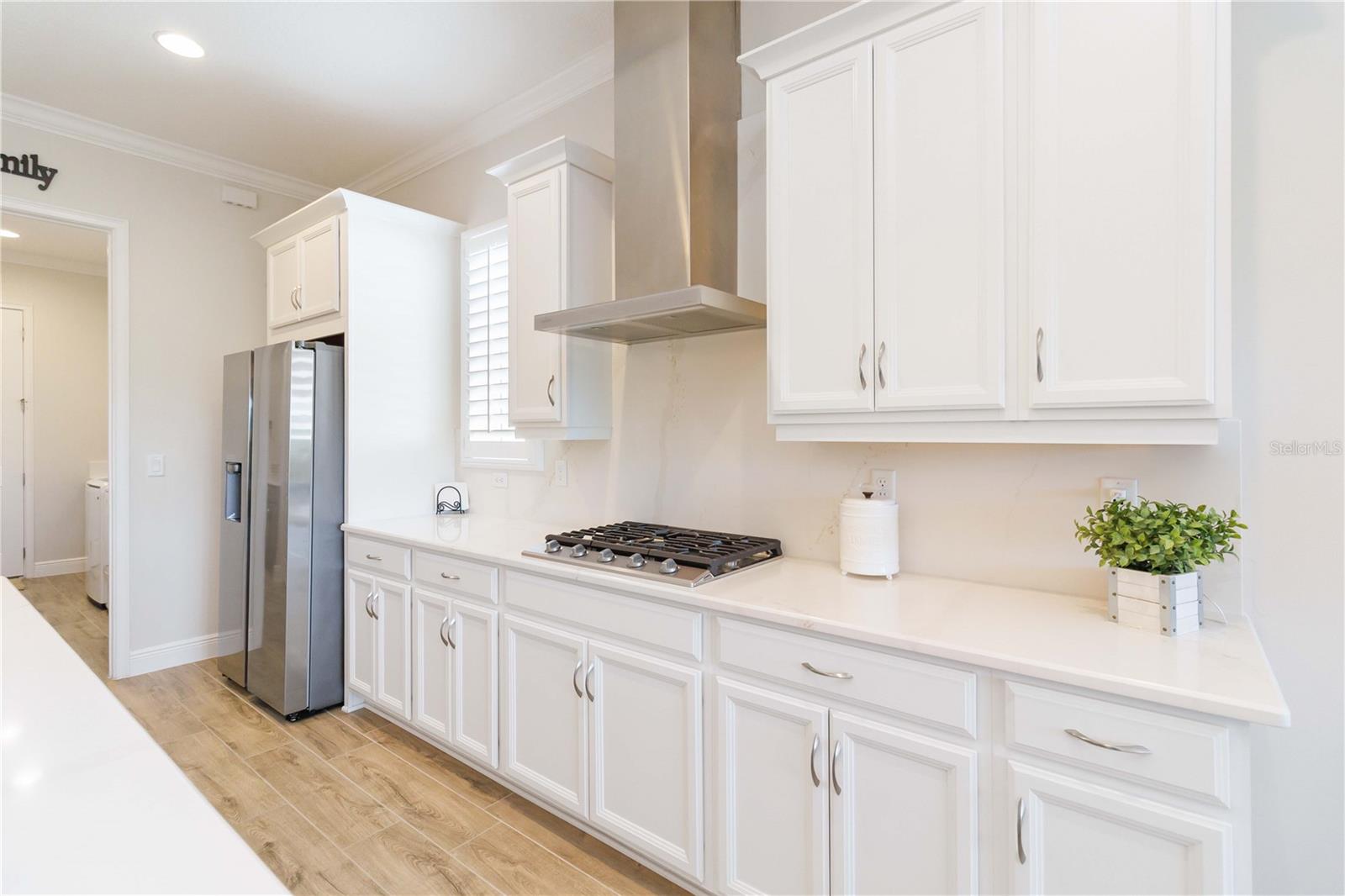 Image 20 of 71 For 5037 Fallglo Way