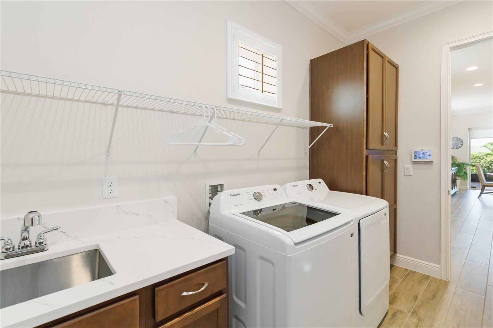 Image 26 of 71 For 5037 Fallglo Way