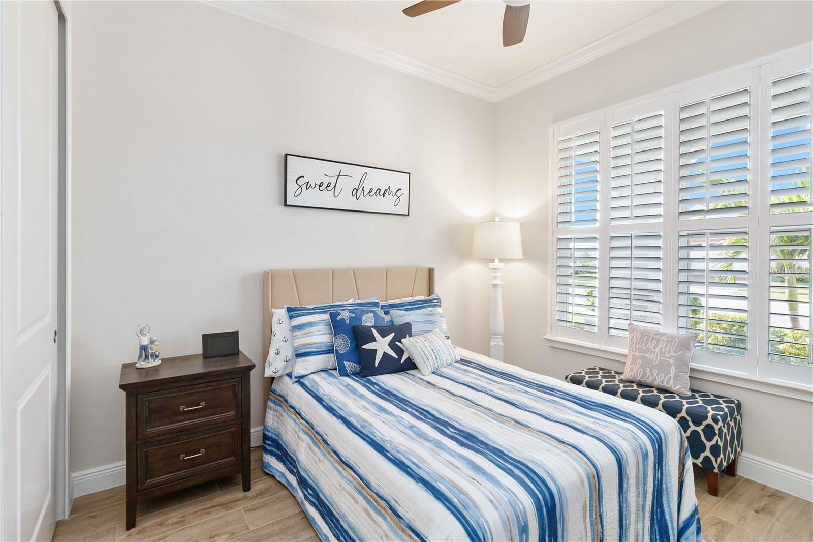 Image 31 of 71 For 5037 Fallglo Way