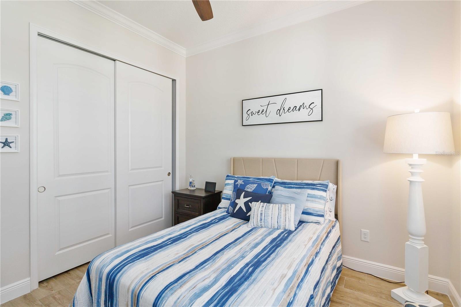 Image 32 of 71 For 5037 Fallglo Way