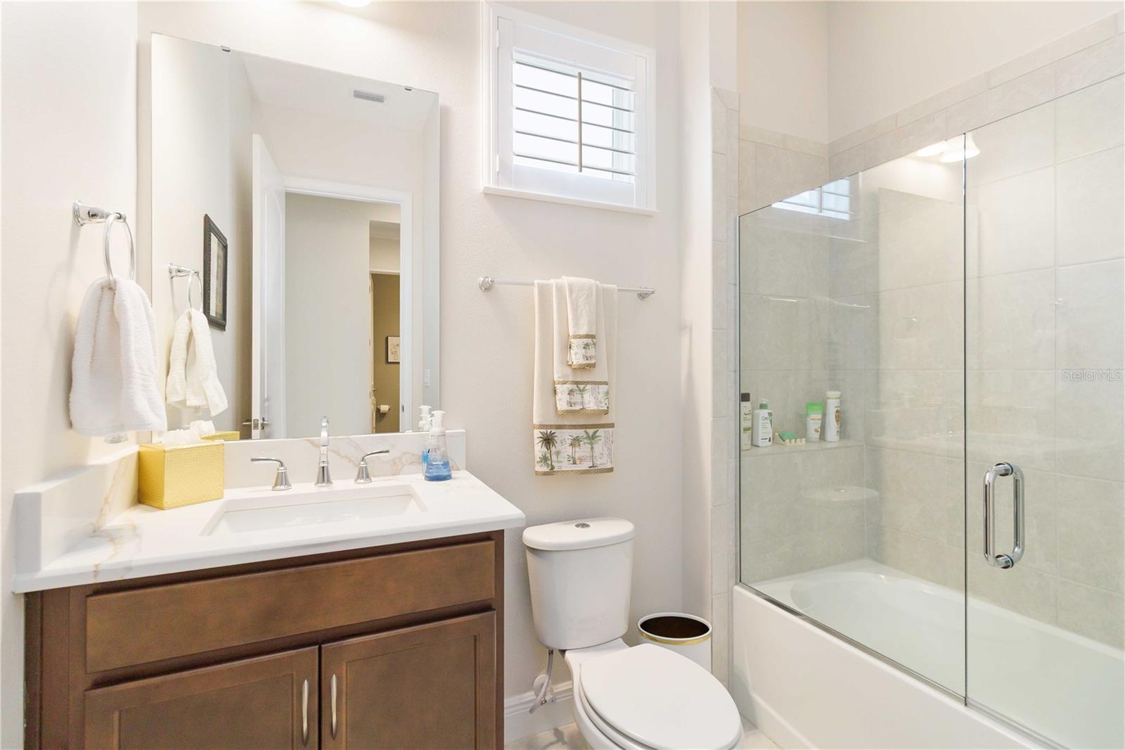 Image 41 of 71 For 5037 Fallglo Way