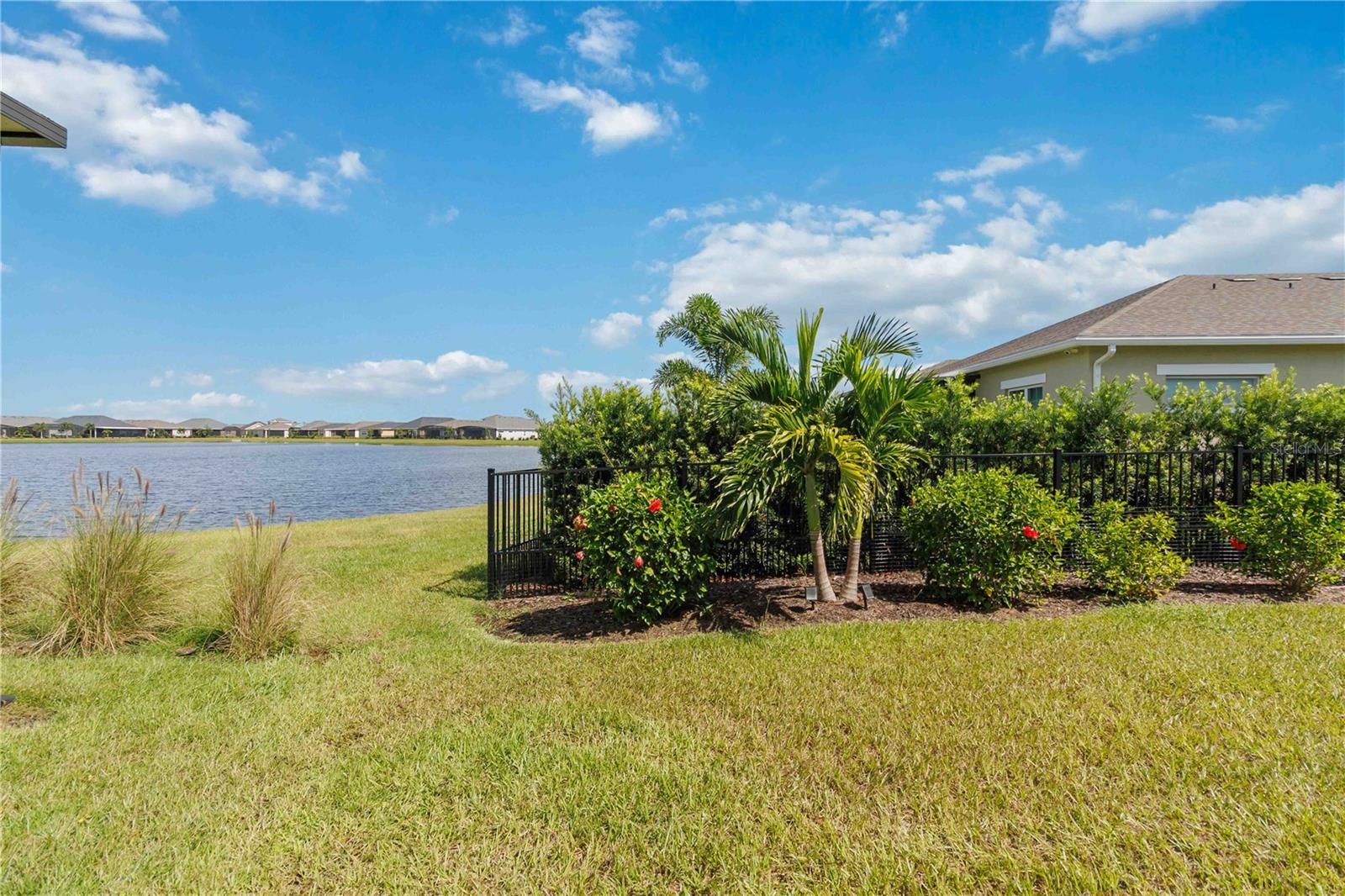 Image 50 of 71 For 5037 Fallglo Way