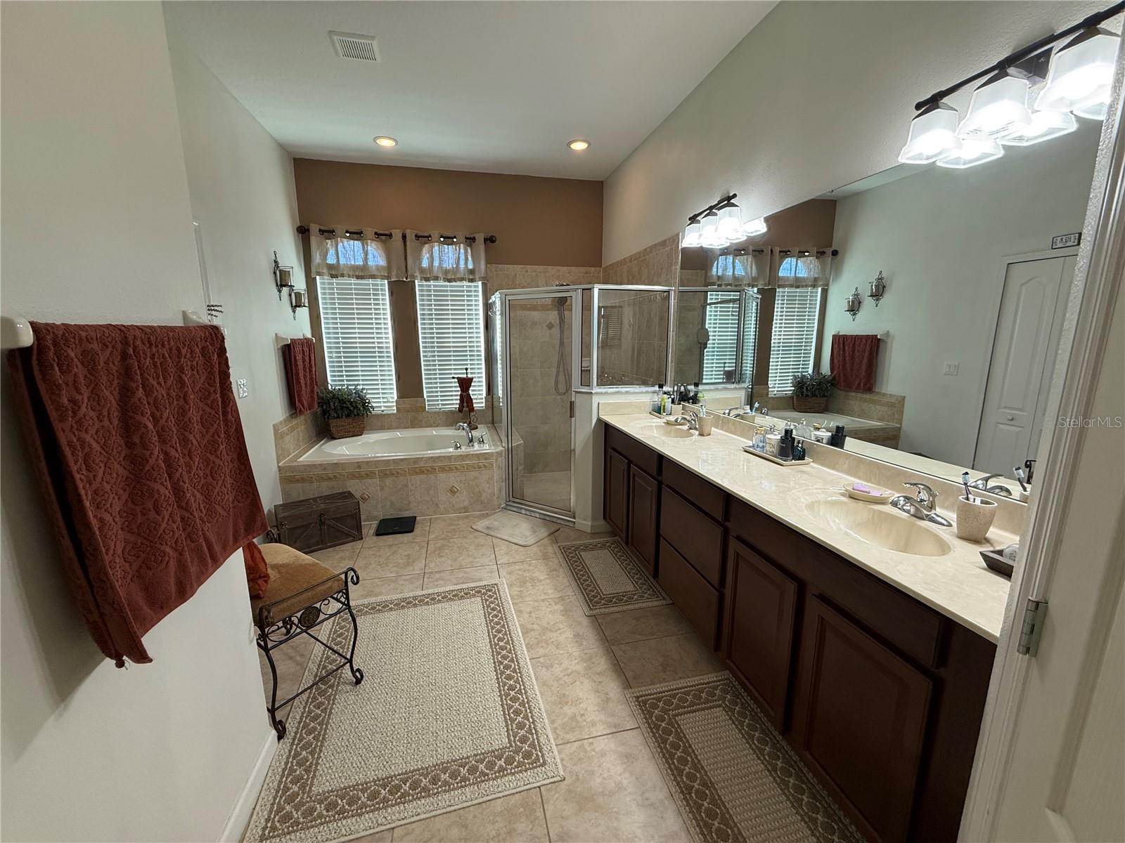 Image 52 of 63 For 228 Chardonnay Lane