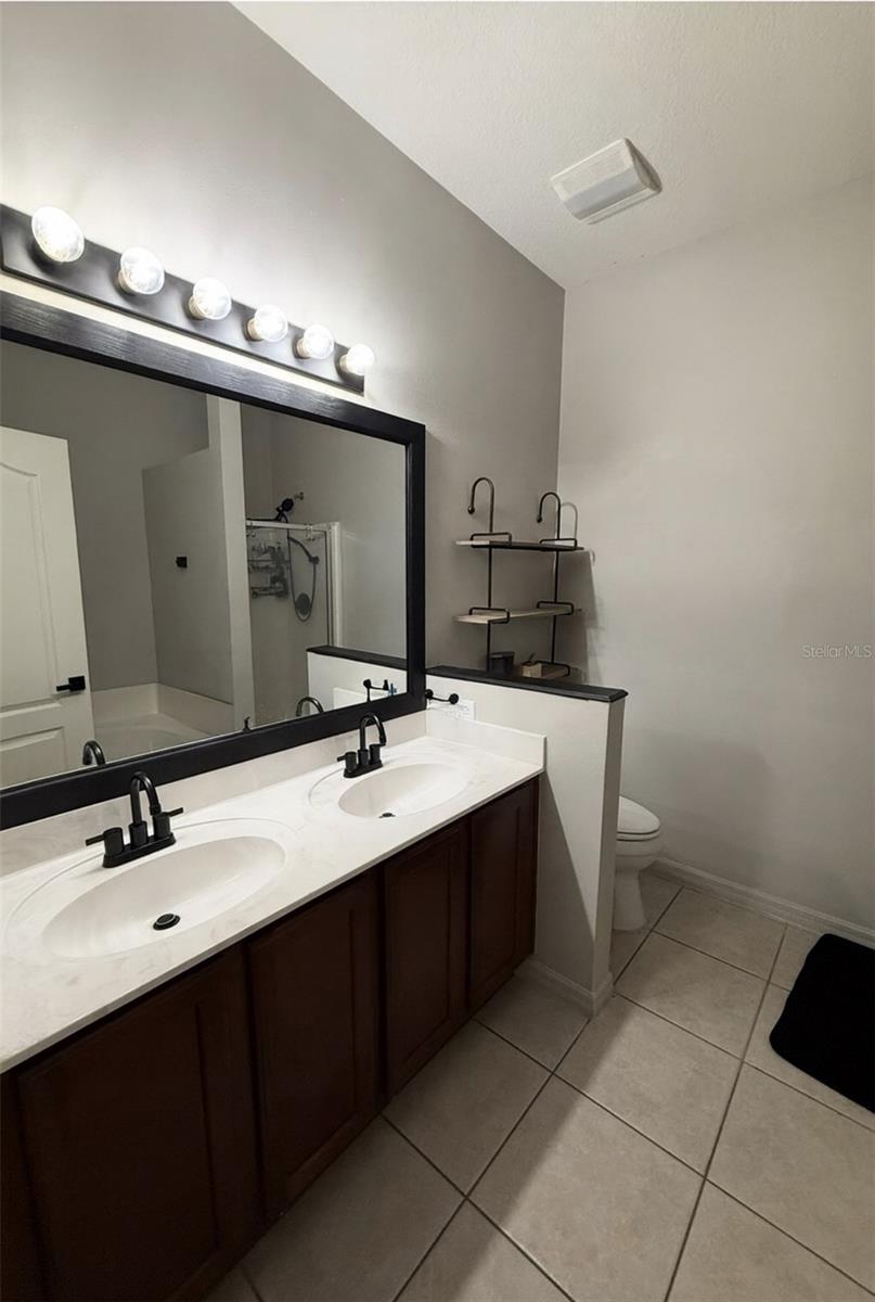 Image 15 of 22 For 2101 Justice Lane