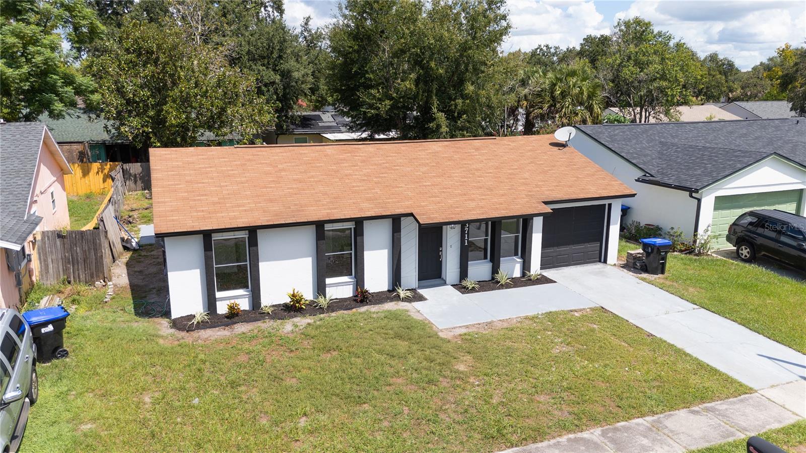 Image 4 of 35 For 3711 Shady Grove Circle