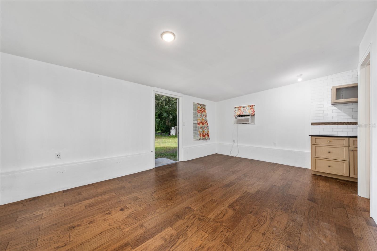 Image 40 of 56 For 6621 Twilight Court