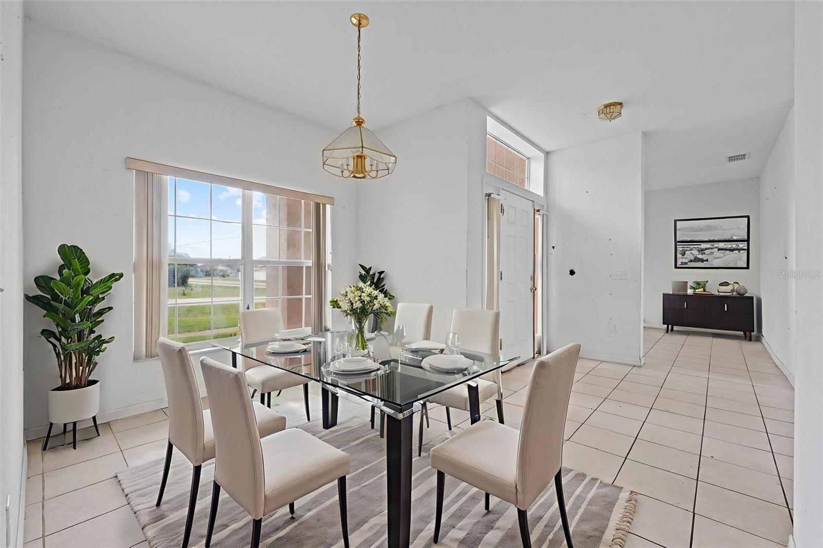Image 11 of 30 For 208 Athabasca Drive