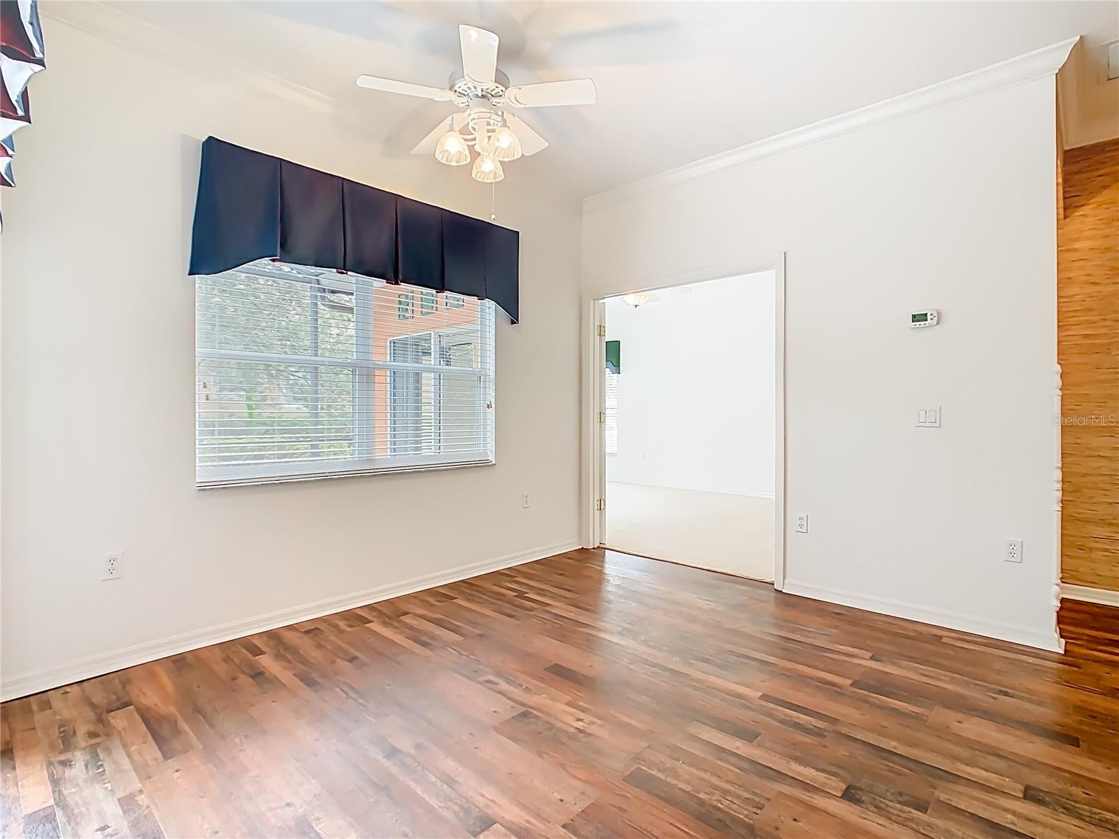 Image 14 of 50 For 525 Shorehaven Drive