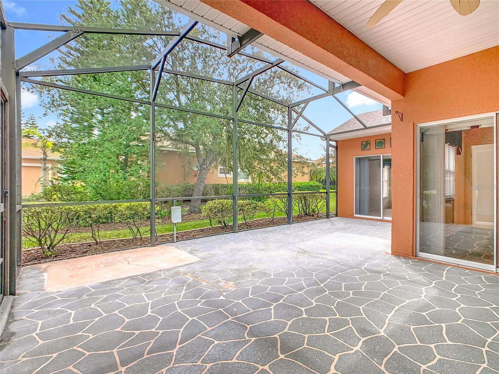 Image 38 of 50 For 525 Shorehaven Drive