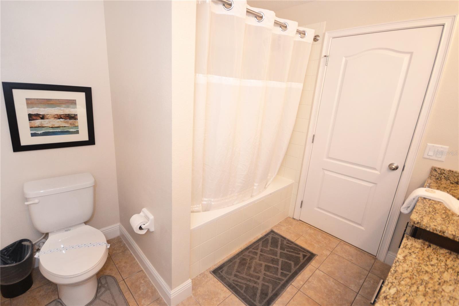 Image 12 of 22 For 8211 Roseville Road