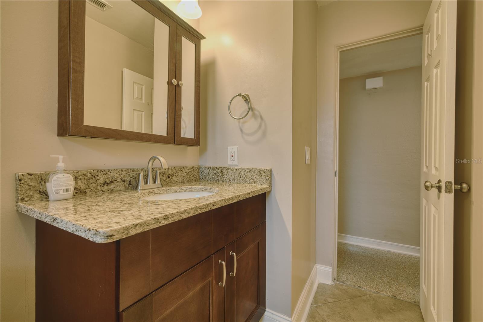 Image 12 of 40 For 1508 Montcalm Street