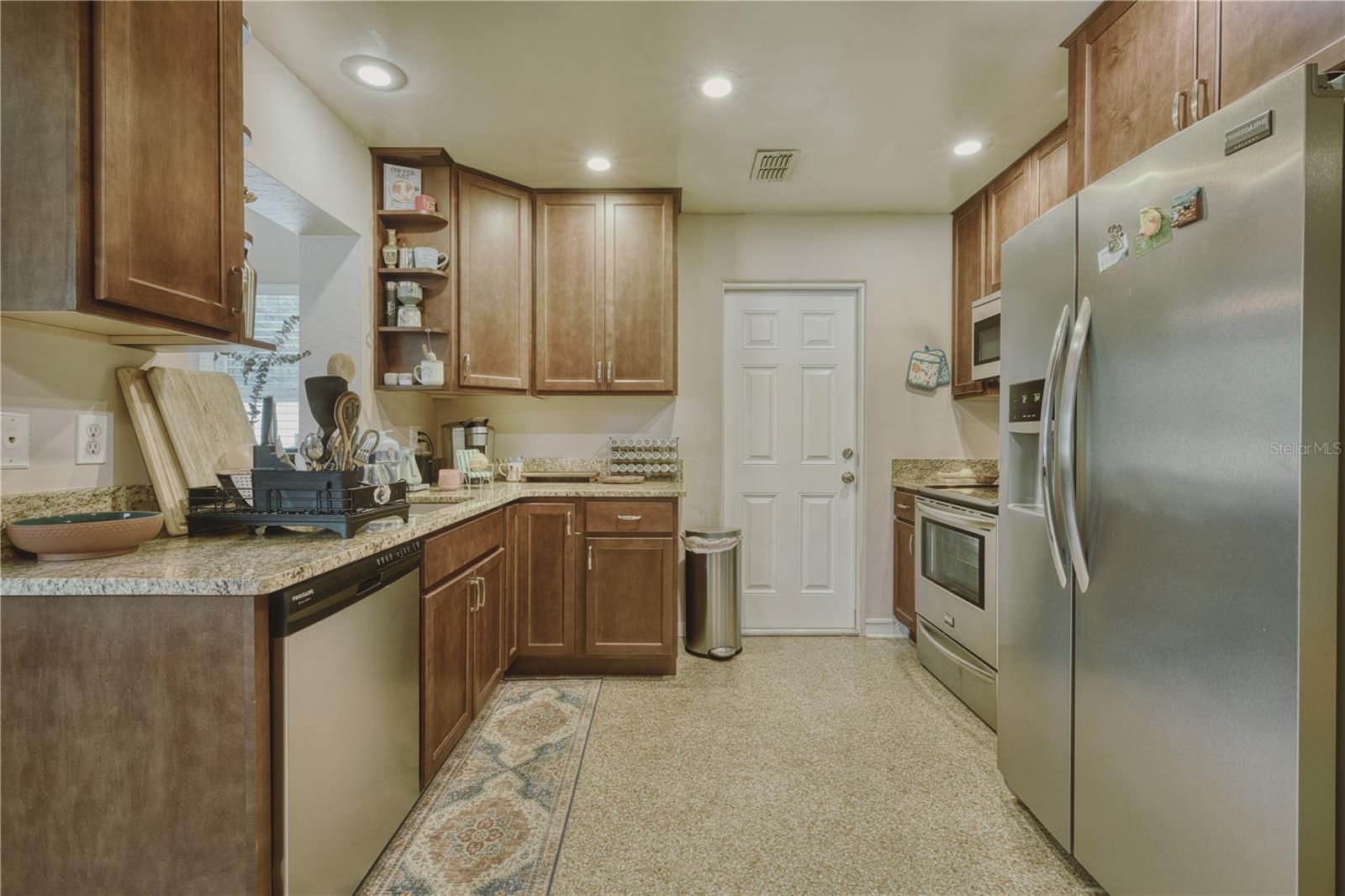 Image 17 of 40 For 1508 Montcalm Street