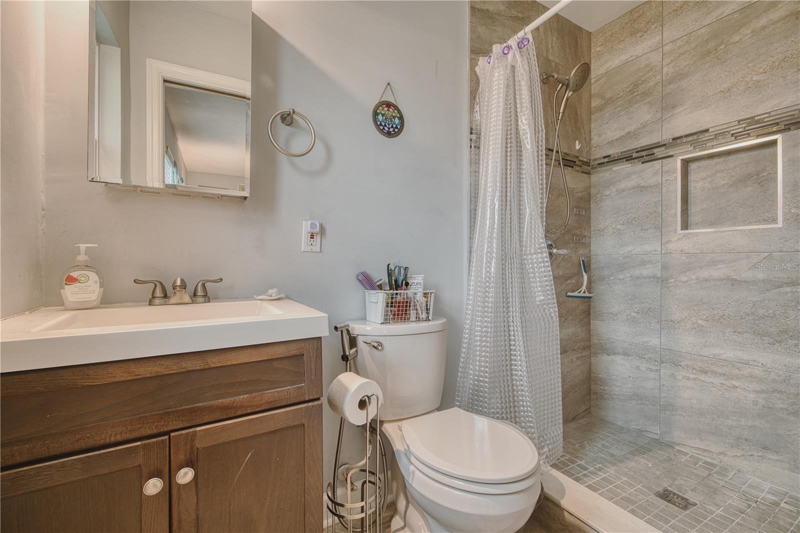 Image 29 of 40 For 1508 Montcalm Street