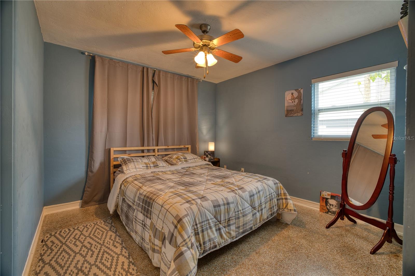 Image 3 of 40 For 1508 Montcalm Street