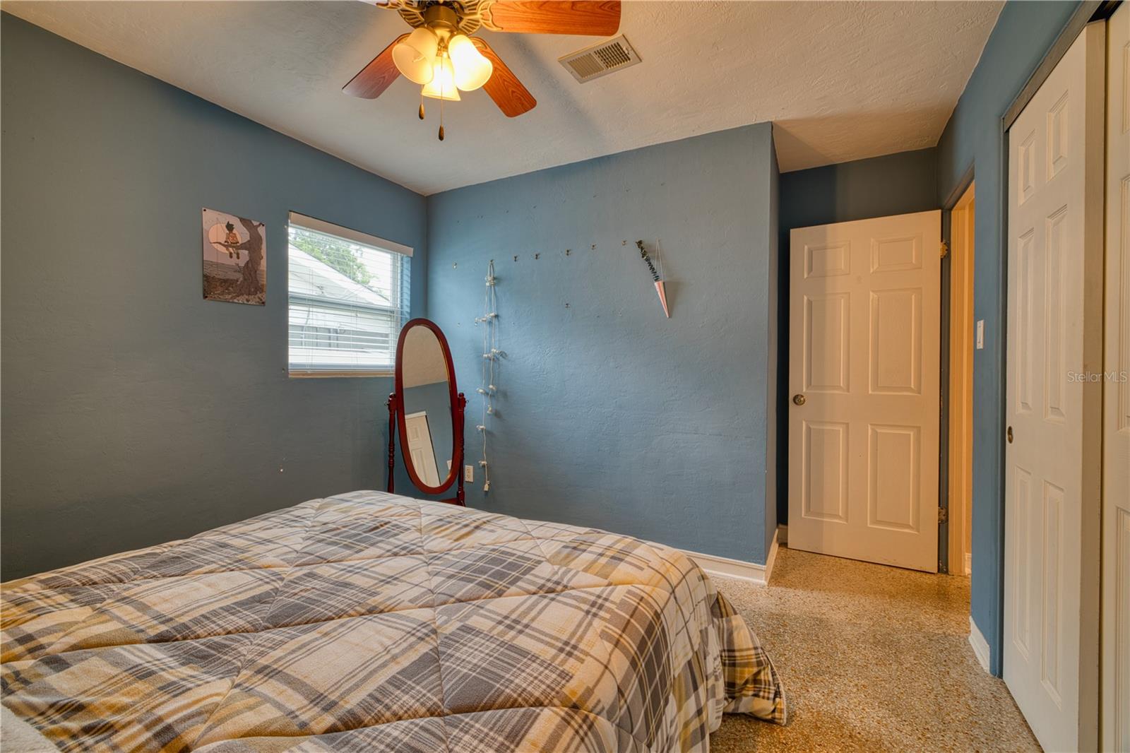 Image 4 of 40 For 1508 Montcalm Street