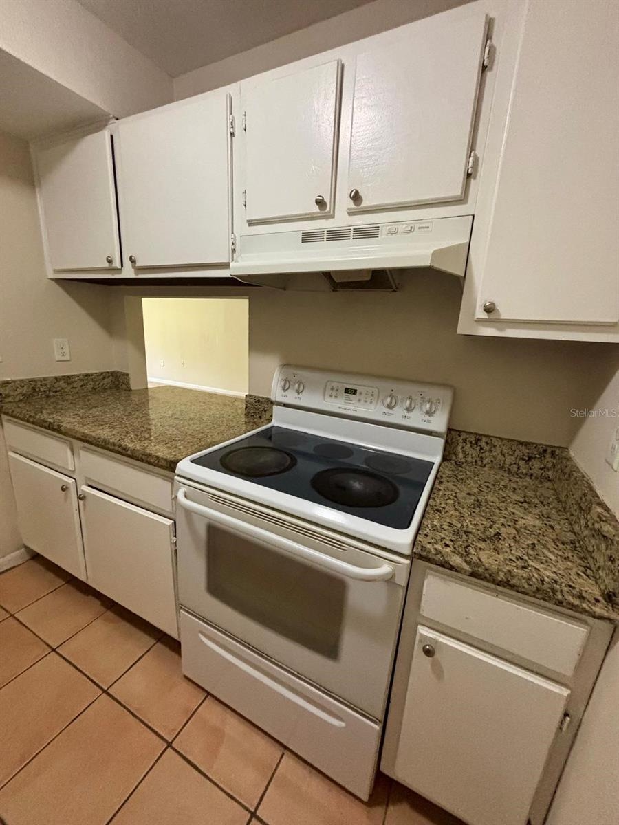 Image 13 of 46 For 3250 Semoran Boulevard 25