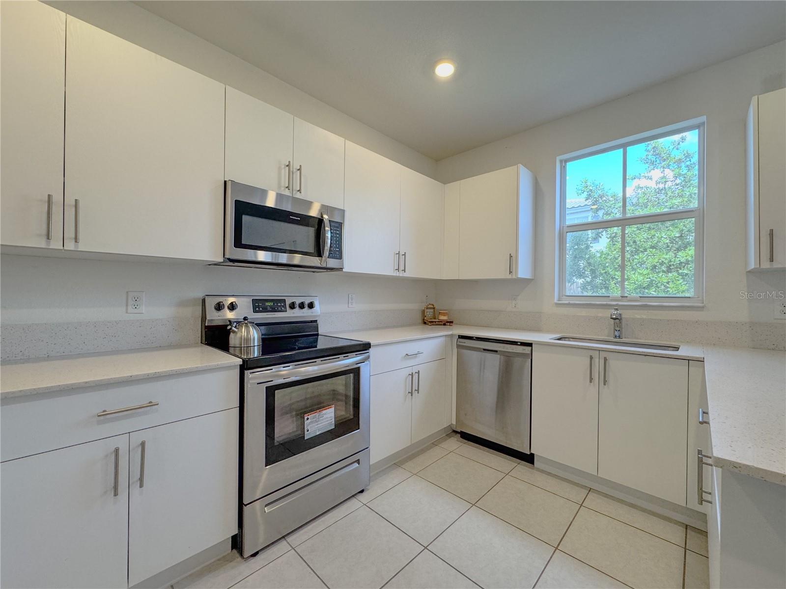 Image 11 of 22 For 11835 46th Street