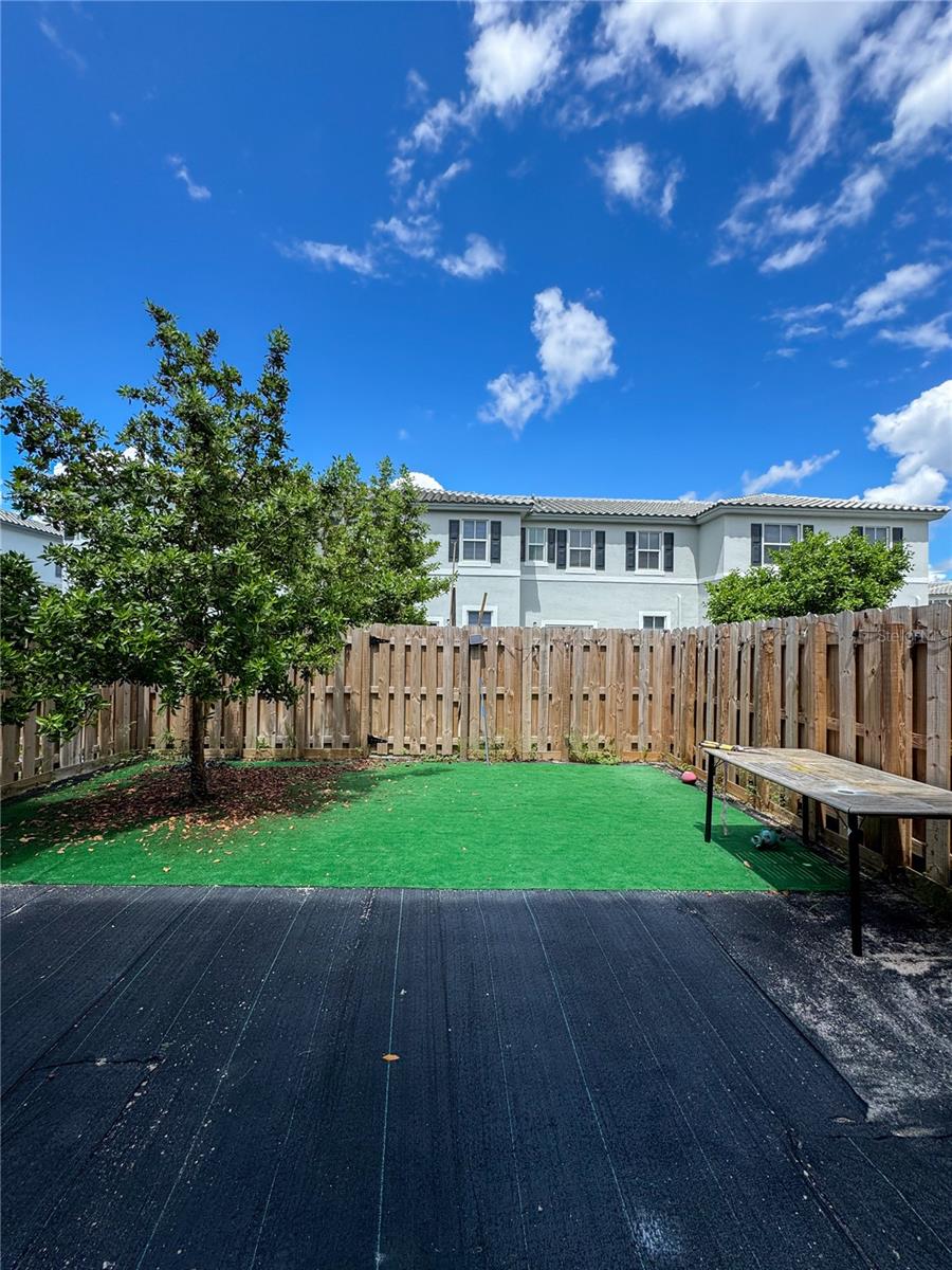 Image 20 of 22 For 11835 46th Street