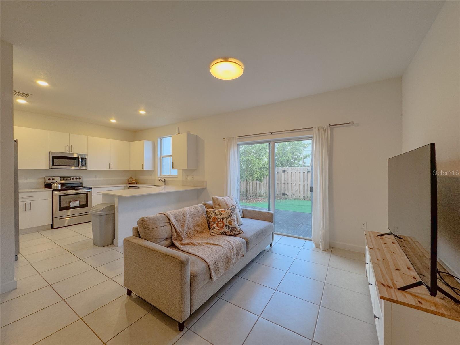Image 6 of 22 For 11835 46th Street