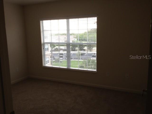 Image 12 of 17 For 3000 Laurel Park Lane 302