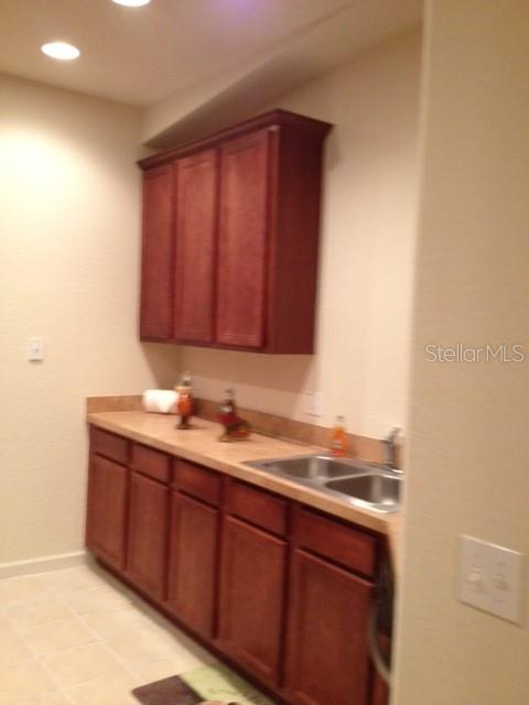 Image 4 of 17 For 3000 Laurel Park Lane 302